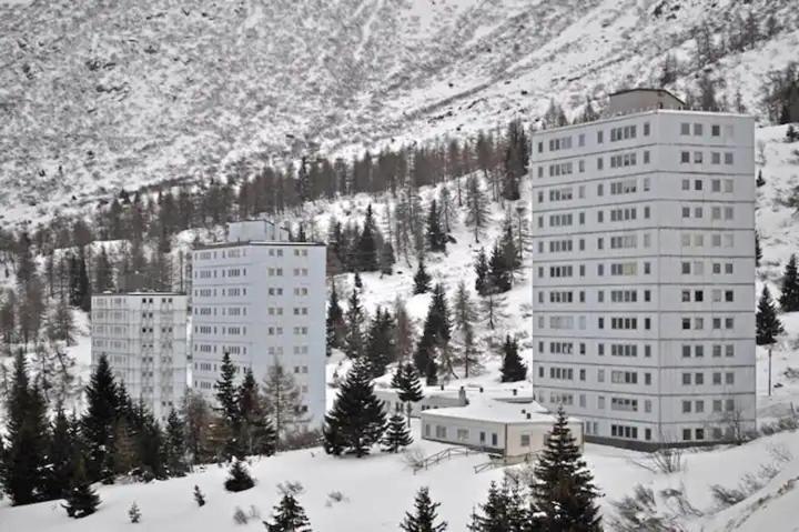Finestra Sull'adamello Apartment *